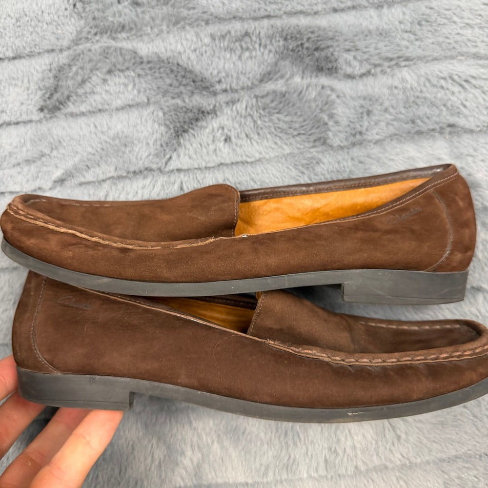 Clarks Womens Brown Suede Moccasin Loafers Slip On Shoes Size 7M
